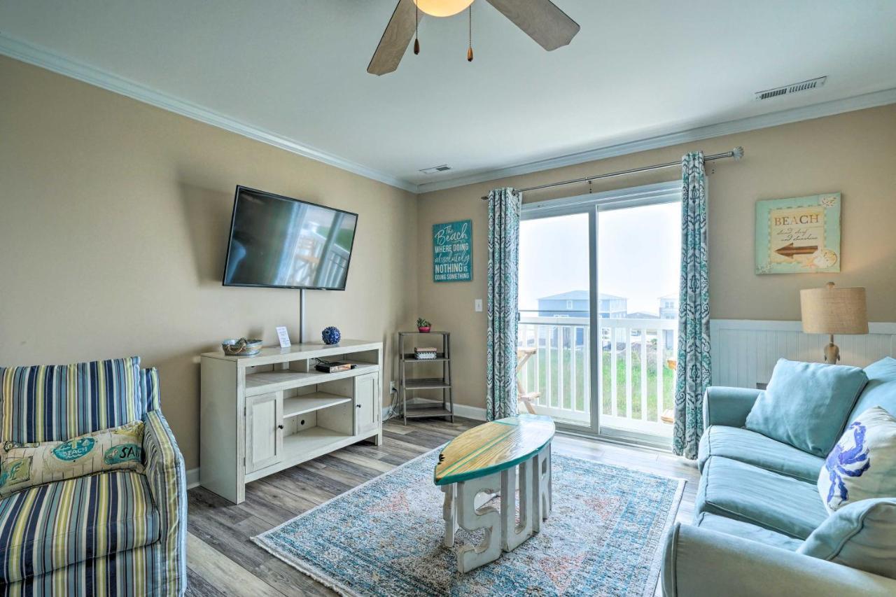 Ocean-View Oak Island Condo, 1 Block To Beach! 외부 사진